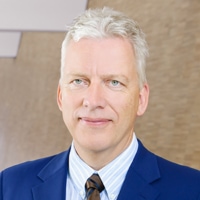 Dr. Christoph Hoppenheit